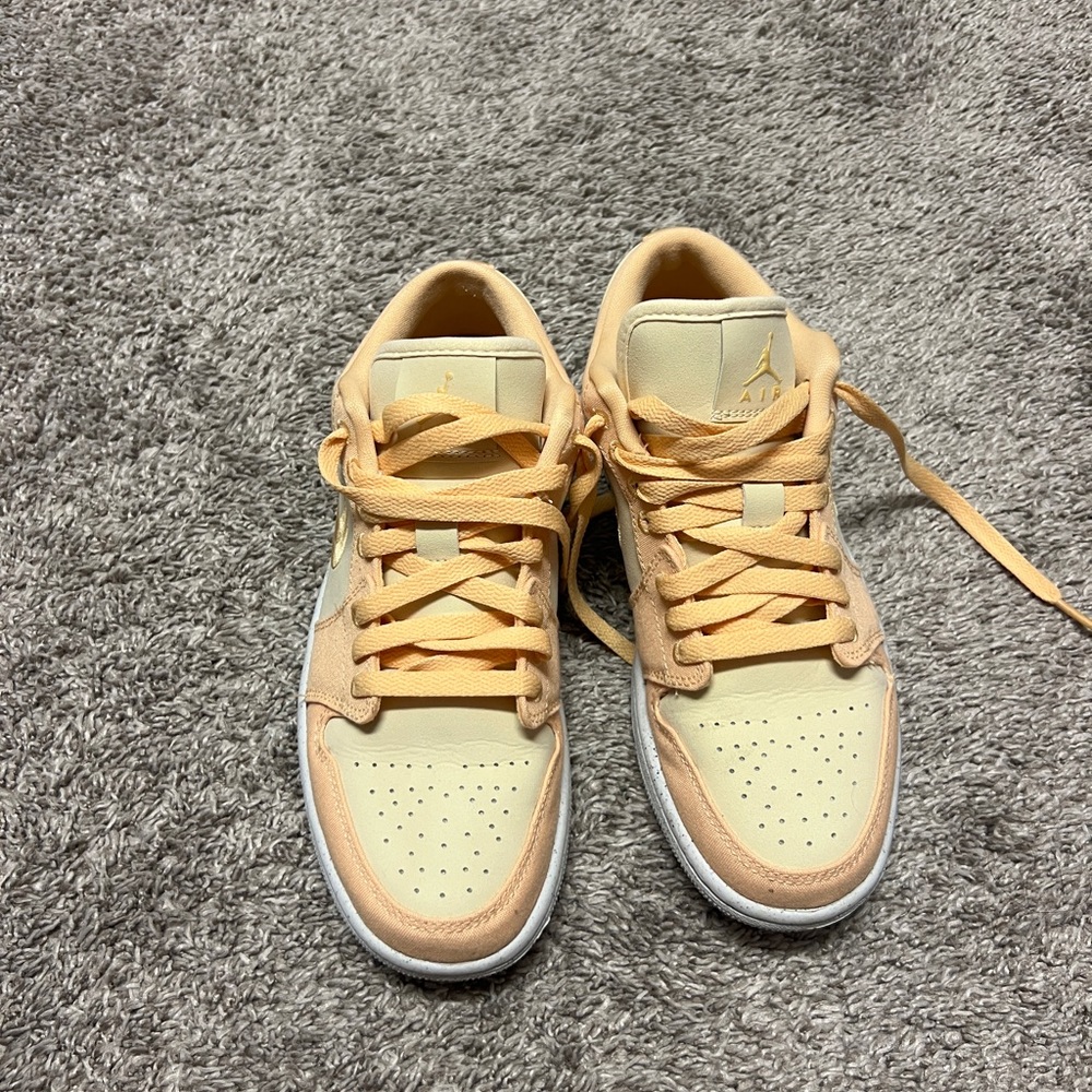 Jordan Athletic Shoes in Cream and Tan